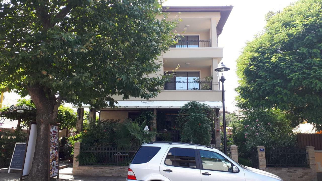 Hotel Gradina Černomorec Exteriér fotografie